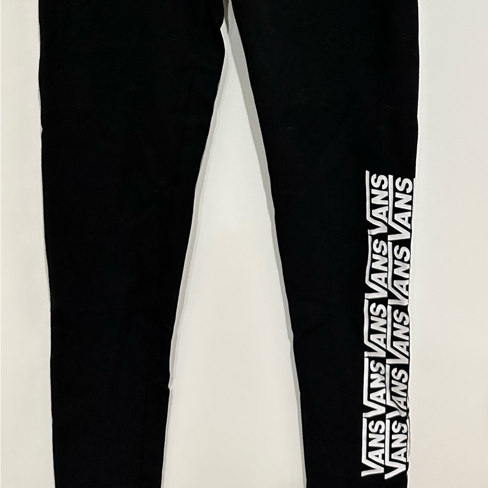 NWT Women’s Vans Leggings. Size Small.